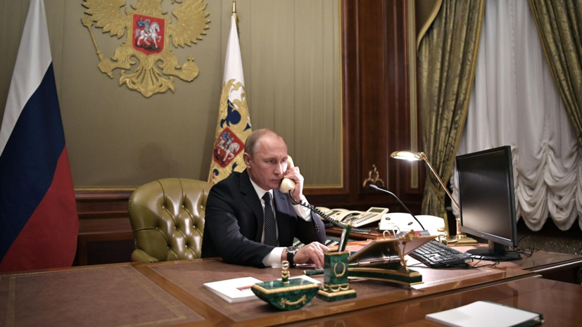 Песков: Путин проводит телефонный разговор с президентом Казахстана