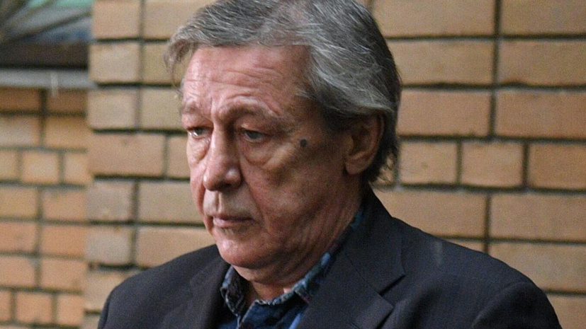 Режиссёр Высоцкий — о спектакле с Ефремовым: он не хуже играет, чем раньше