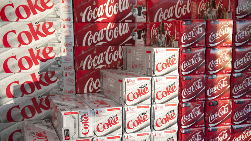 В российских магазинах появилась кока-кола из Великобритании, Польши и Японии