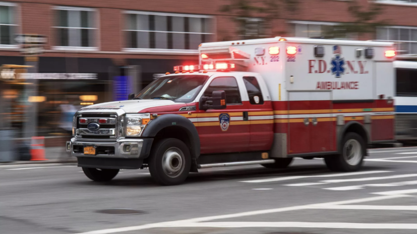 Число погибших при стрельбе на хоккейном матче в США выросло до трёх