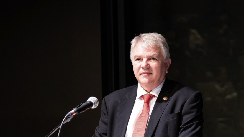 Посол Мешков: Макрон с лёгкостью перечеркнул весь позитив в отношениях с Россией