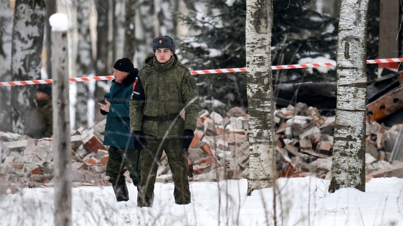 Тела трёх погибших нашли во время разбора завалов на месте обрушения в Сертолово