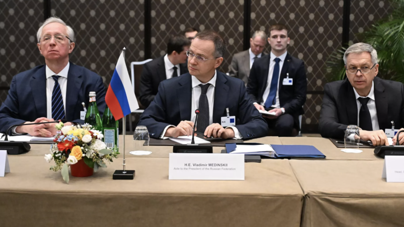 МИД: делегации России в Женеве поручено действовать в рамках пониманий Аляски