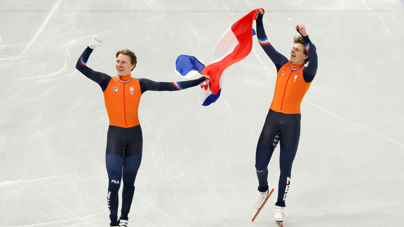 Братья ван Ваут в одном забеге завоевали серебро и бронзу Олимпиады в шорт-треке на 500 м