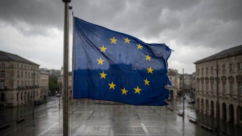 Экс-посол Сибал назвал провальной стратегию ЕС по затягиванию конфликта