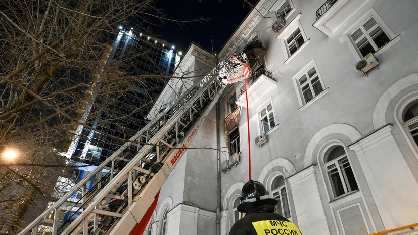 Прокуратура контролирует расследование пожара у метро «Октябрьская» в Москве