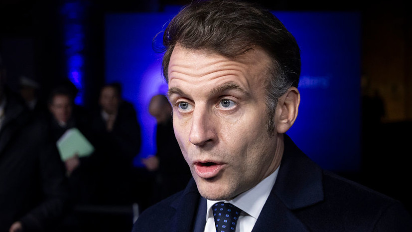 La Tribune: Макрон попросил Трампа снять санкции с двух французов