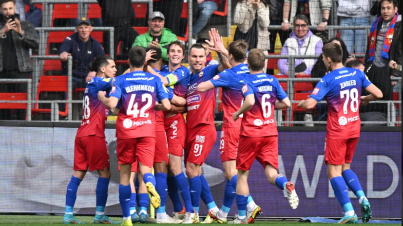 ЦСКА выиграл у «Спартака» по пенальти в финале Кубка Легенд из-за промаха Павлюченко