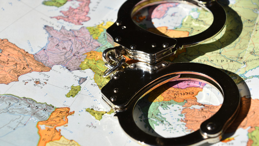 SHOT: пикап-коуч Яйцеслав объявлен в международный розыск