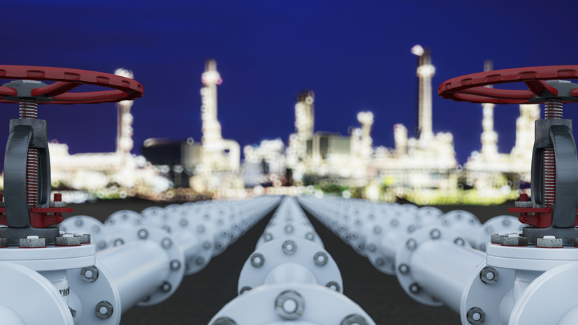 Politico: Киев просит ЕК помочь с логистикой поставок нефти в Венгрию и Словакию