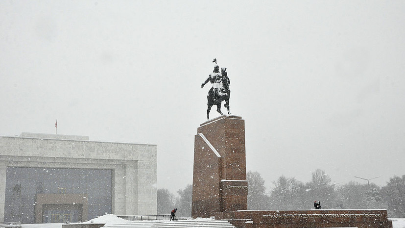 В Бишкеке исполнили песню «День Победы» ко Дню защитника Отечества