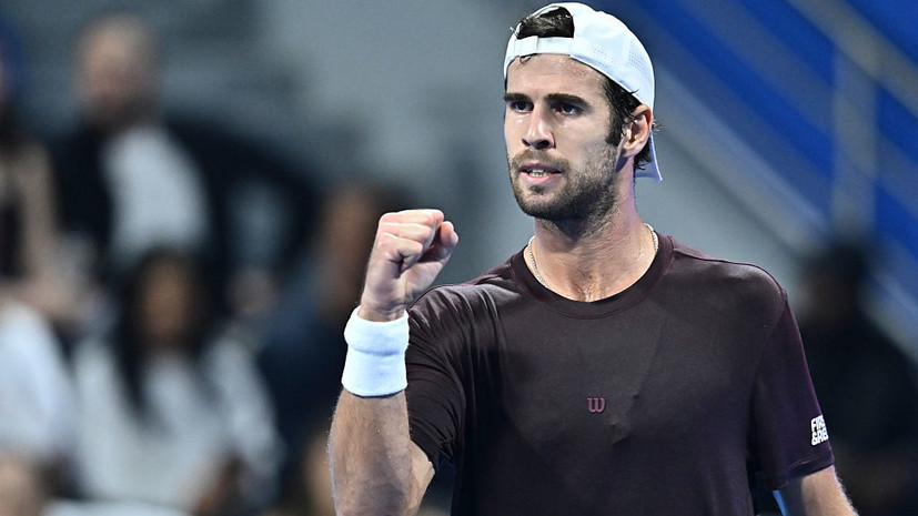 Хачанов обыграл Шевченко и вышел в 1/8 финала турнира ATP-500 в Дубае