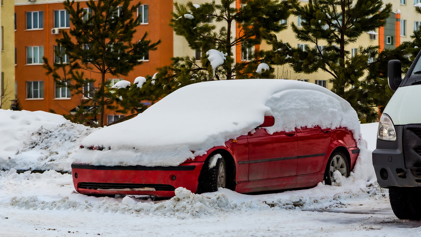 Юрист Асанова: за «самозахват» парковки во дворе грозит штраф