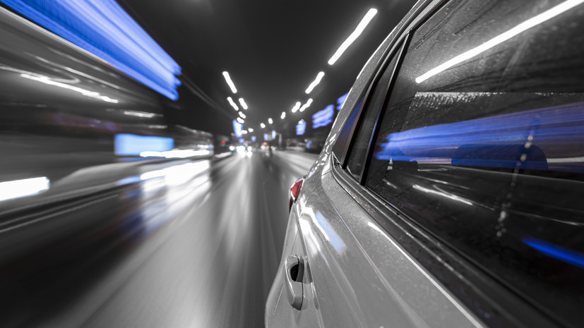 Гладков рассказал, как опоздал на работу из-за отказа подбросить его на машине