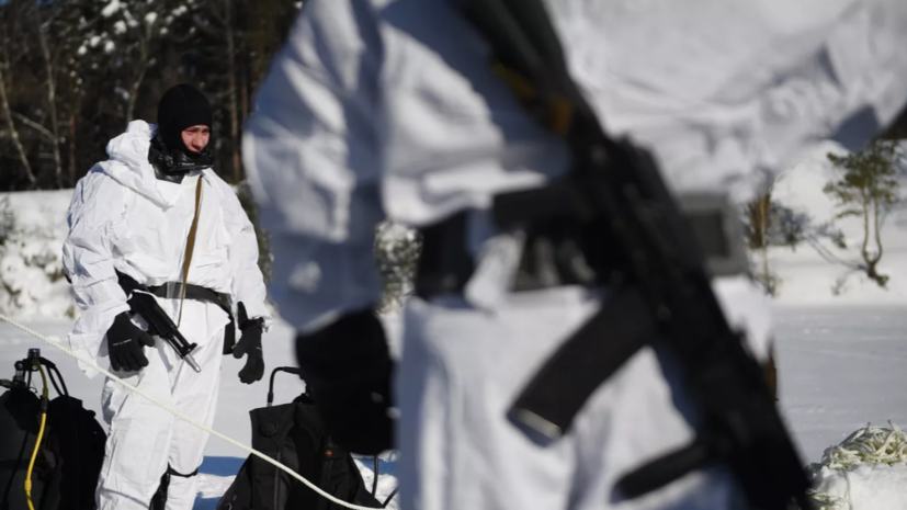 Госдума запретила выдачу иностранцев-контрактников ВС России