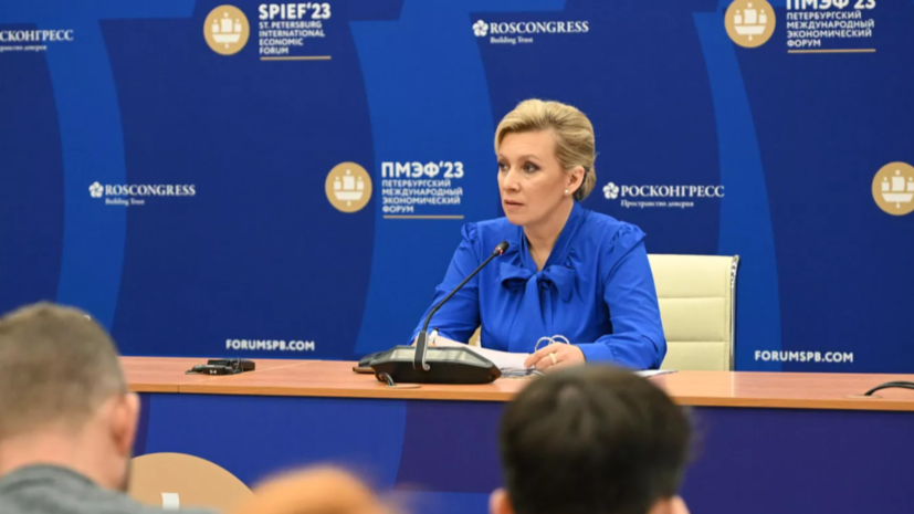 Захарова посоветовала европейцам «сидеть под столом» переговоров и «не вякать»