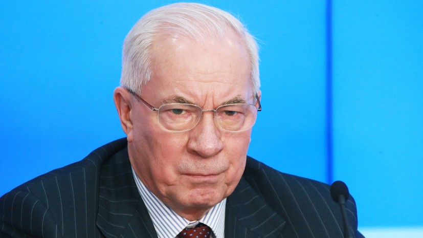 Азаров назвал спекуляциями сообщения СМИ о готовности Буданова уступить Донбасс