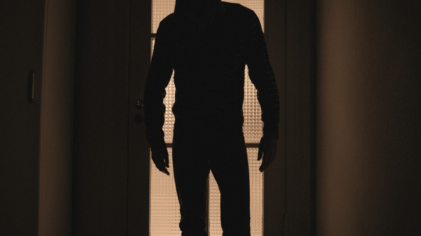 РИА Новости: подозреваемый в похищении девочки в Смоленске даёт показания