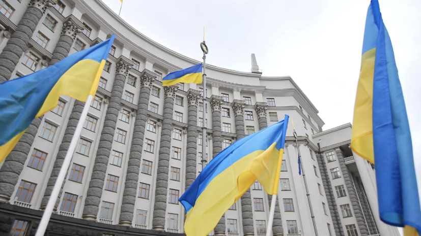 Политолог: основная борьба на выборах президента Украины разгорится между ЕС и США