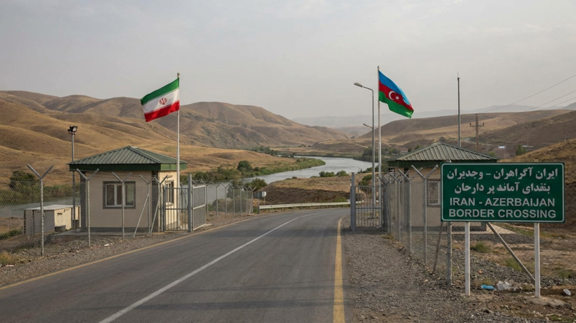 РИА Новости: Азербайджан выдал около 500 разрешений россиянам на выезд из Ирана