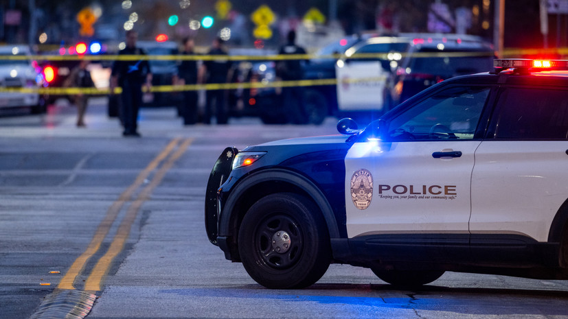 Мигрант с символикой Ирана открыл стрельбу в баре в Техасе