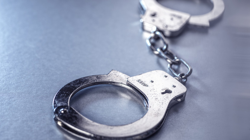 В Кузбассе чиновника осудили за взятки и мошенничество