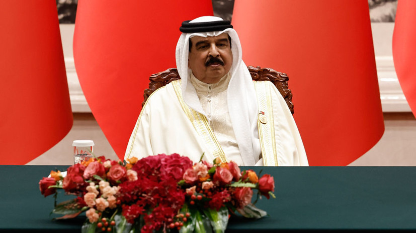 Путин поговорил по телефону с королём Бахрейна