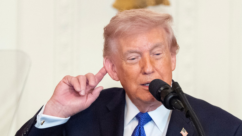 Врач Барбабелла объяснил красное пятно на шее Трампа