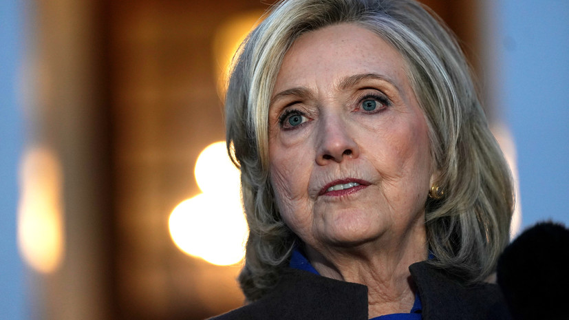 Хиллари Клинтон ударила кулаком по столу во время допроса по делу Эпштейна