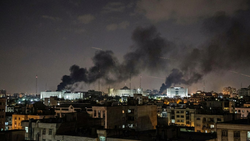 В ЦАХАЛ сообщили об ударах по правительственным объектам в Иране