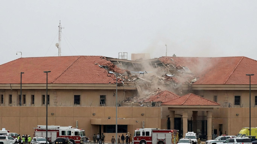 WP: в посольстве США в Эр-Рияде частично обрушилась крыша из-за удара дронов