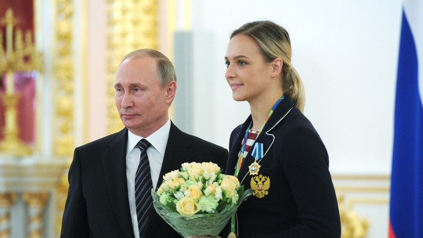 Дмитриева: попросили президента поддержать нас и сделать общий кадр на эту селфи-палку