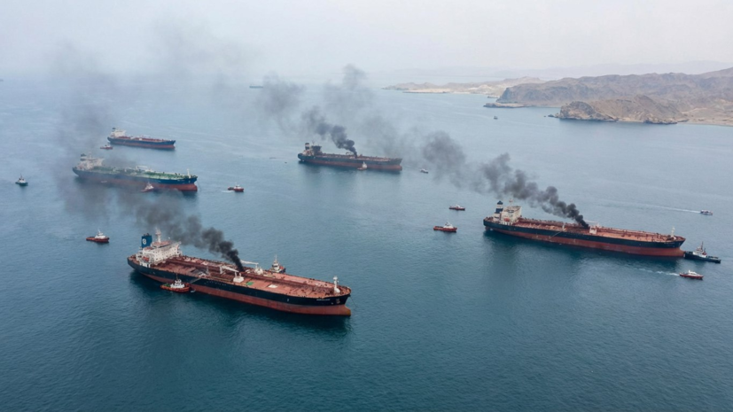 Бессент заявил о готовности США обеспечить безопасность в Ормузском проливе