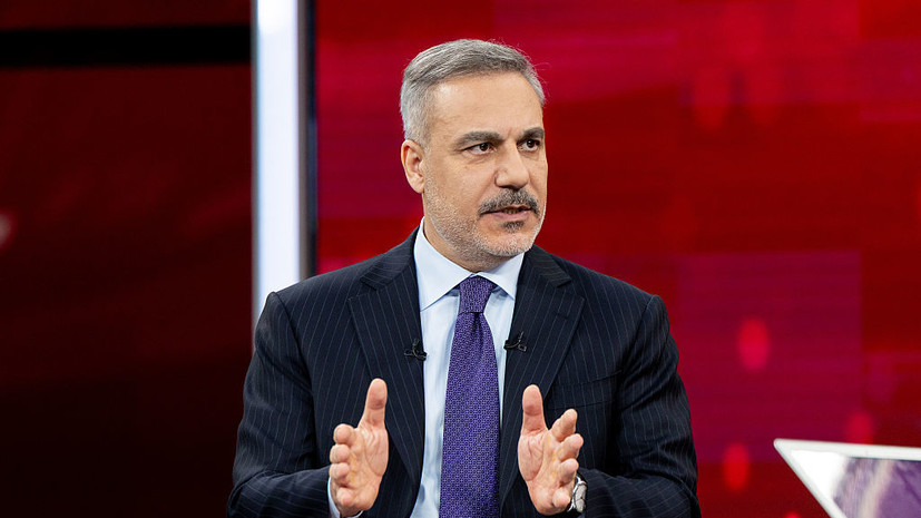 РИА Новости: Фидан провёл телефонный разговор с Аракчи после инцидента с ракетой