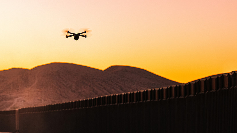 APA: запущенный из Ирана дрон упал на территории аэропорта в Азербайджане