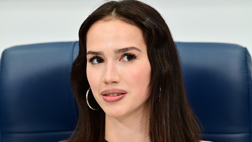 Тутберидзе: с Медведевой было легко работать, с Загитовой не стоило шутить