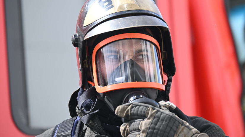 Бензовоз взорвался около газовой заправки в Подмосковье