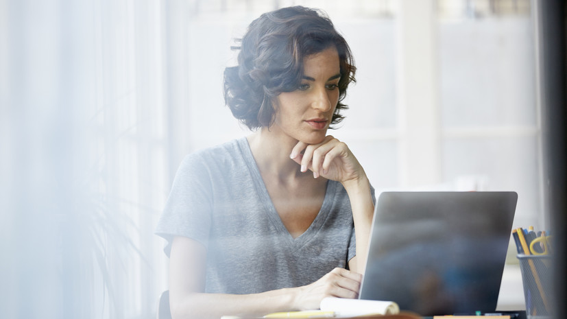 HR-специалист Муравьёв: аванс из-за мартовских праздников может быть меньше