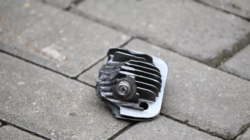 В Абинске Краснодарского края обломки БПЛА повредили два многоквартирных дома