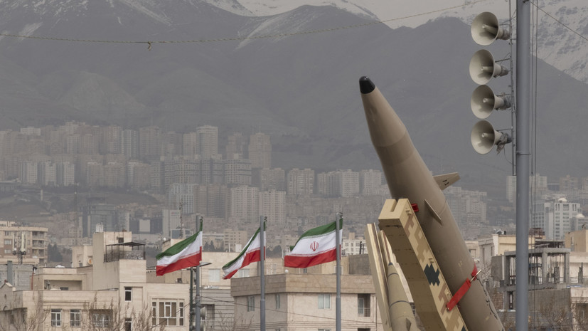 Удар по авианосцу США, атака на авиабазу Израиля и обстрелы Тегерана: как развивается ситуация на Ближнем Востоке