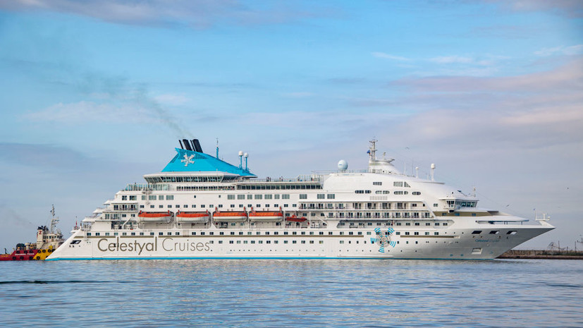 Российским туристам, застрявшим на лайнере в Катаре, вернут всю стоимость тура