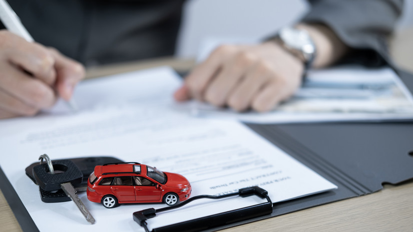 Депутаты ГД предложили запретить должникам по алиментам регистрировать авто