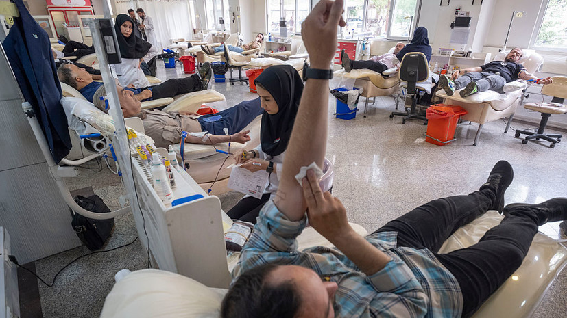 &laquo;Раптли&raquo; показало переполненные пункты сдачи крови в Тегеране