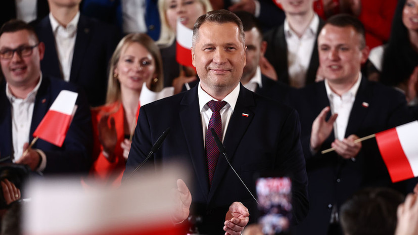 Политик Чарнек: Польша поможет Украине, если та перестанет наглеть