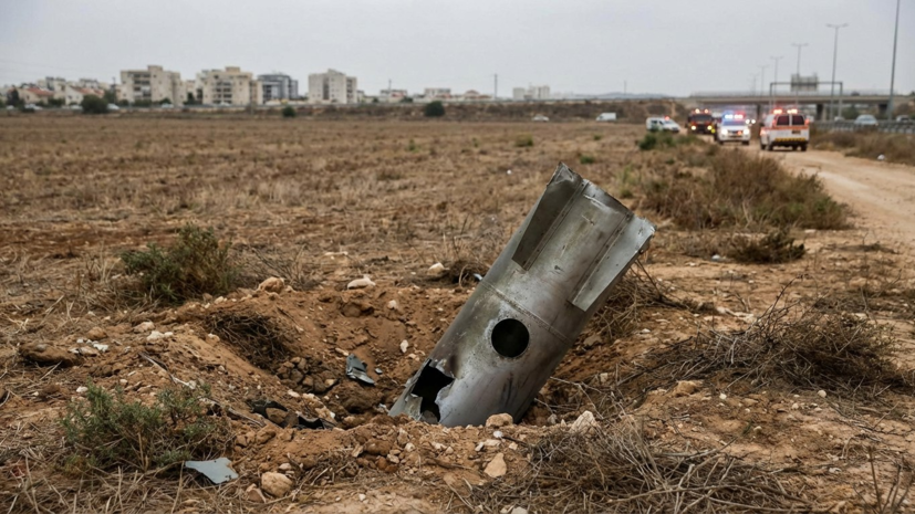 ЦАХАЛ: выпущенная со стороны Ливана ракета упала в центре Израиля