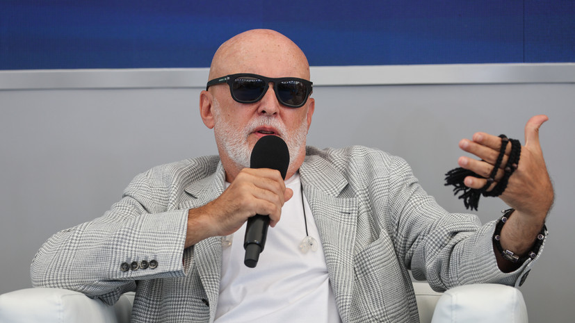 Худрук «Иванушек International» допустил переименование группы