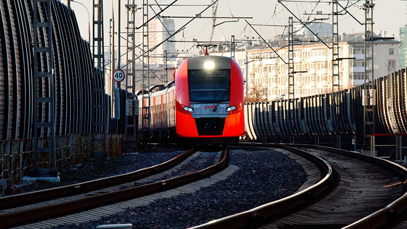 Источник RT: электричка насмерть сбила человека в Москве
