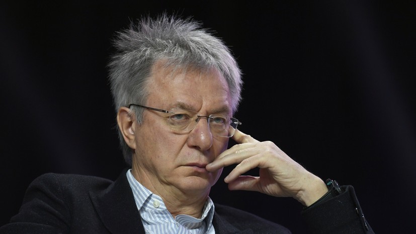 РИА Новости: фонд Галицкого направил более $50 млн оборонным компаниям Украины