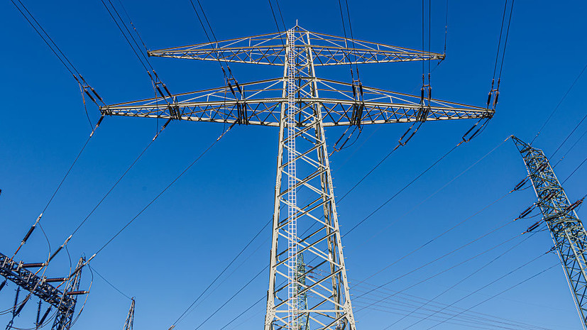 В Кувейте обломки БПЛА повредили ЛЭП, в ряде районов отключено электричество