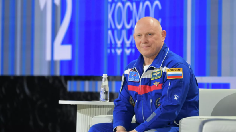 Герой России Артемьев объяснил, почему с татуировками не берут в космонавты
